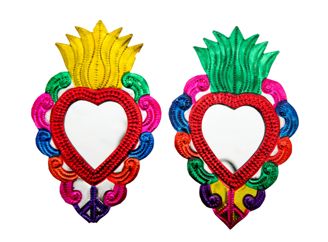 Sueño Tin Heart Mirror